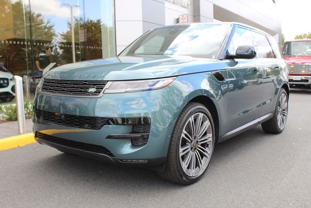 2025 Land Rover Range Rover Sport SE's photo