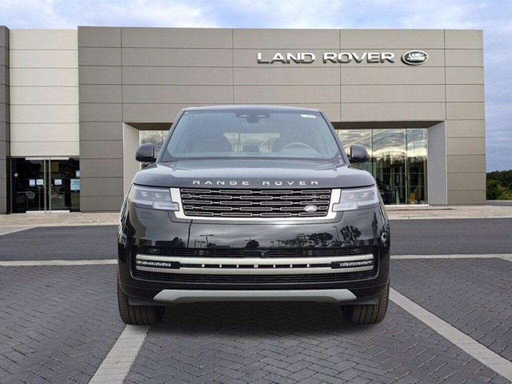 New 2026 Land Rover Range Rover SE SUV