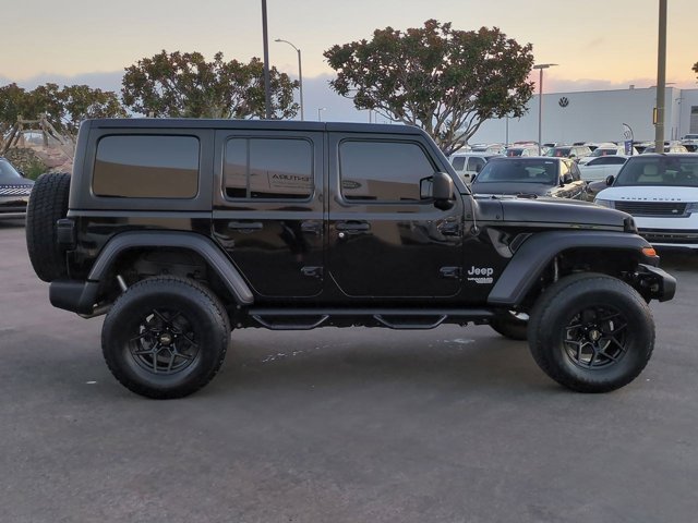 2018 Jeep Wrangler Unlimited Sport S photo 4