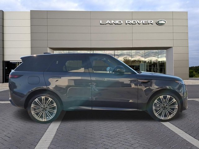 New 2027 Land Rover Range Rover Sport Dynamic SE P400 SUV