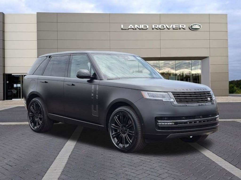 New 2026 Land Rover Range Rover SE SUV