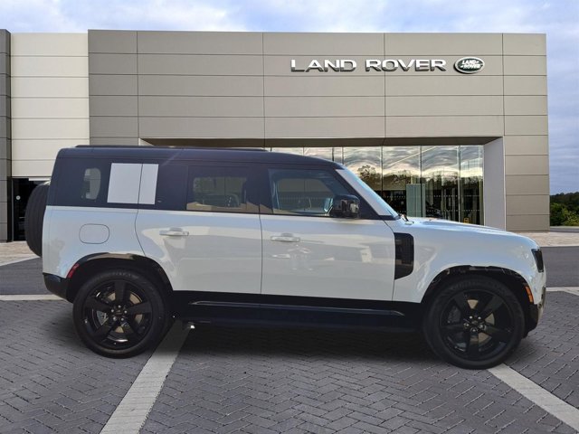New 2026 Land Rover Defender 110 X-Dynamic SE SUV