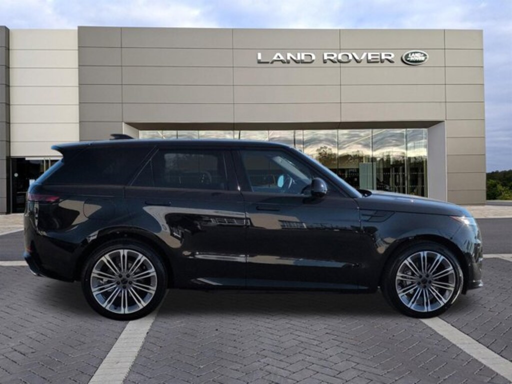 New 2026 Land Rover Range Rover Sport Dynamic SE SUV