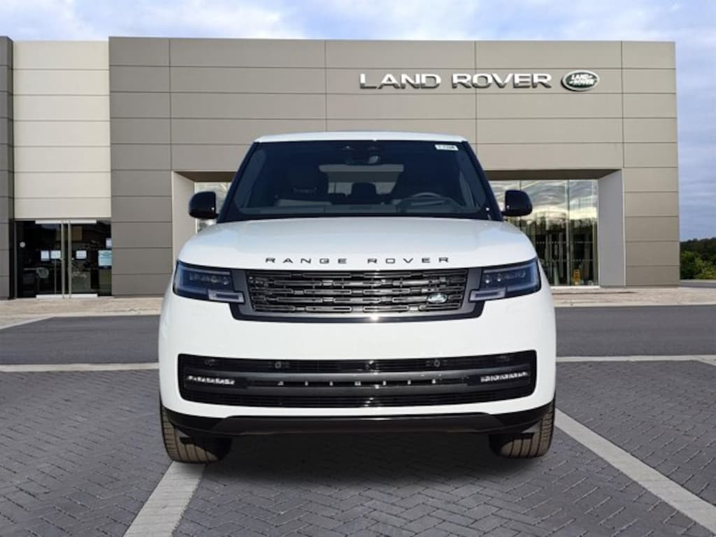 New 2026 Land Rover Range Rover SE SUV