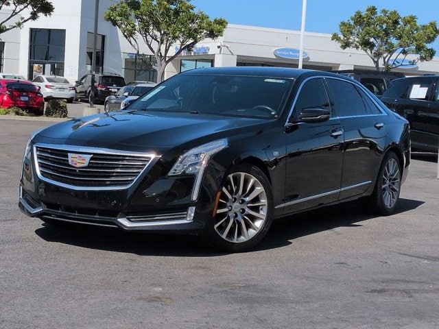 2018 Cadillac CT6 2.0T Luxury RWD's photo