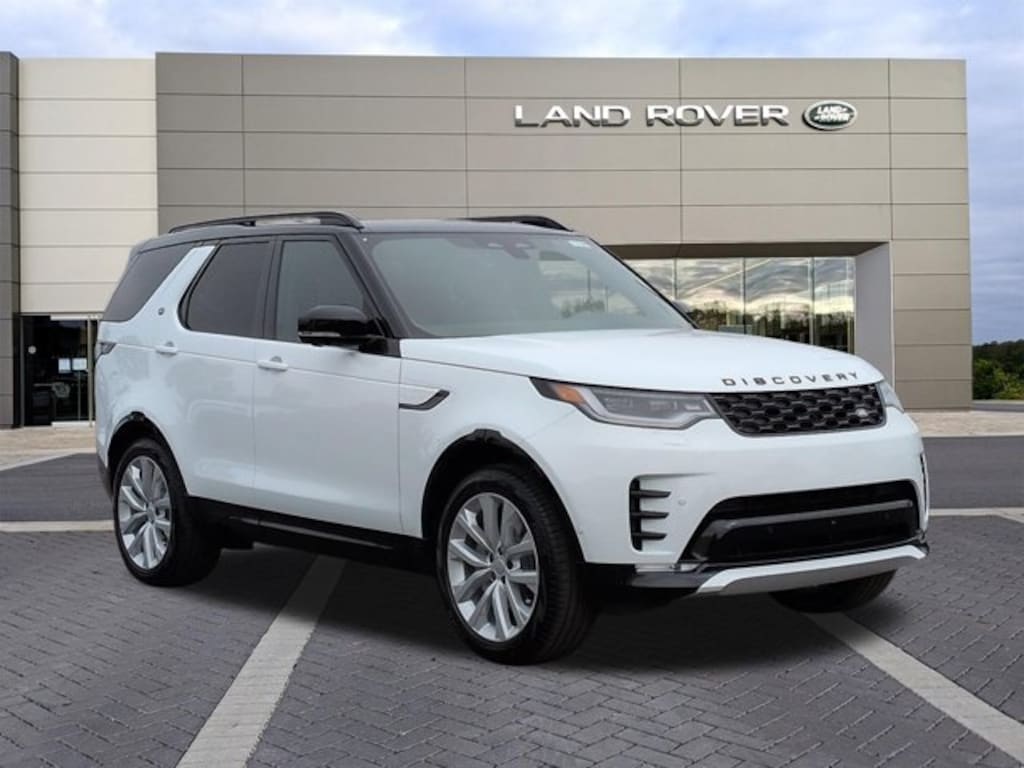 New 2026 Land Rover Discovery Dynamic SE SUV
