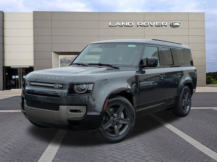 2025 Land Rover Defender 130 X-Dynamic SE SUV