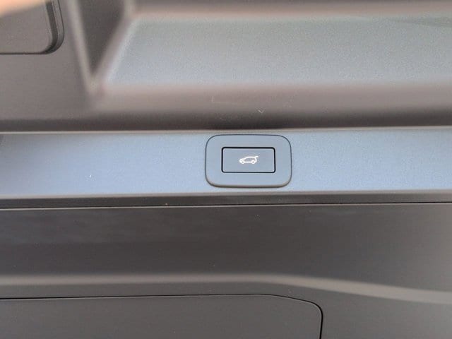 2026 Land Rover Range Rover SE - Photo 24