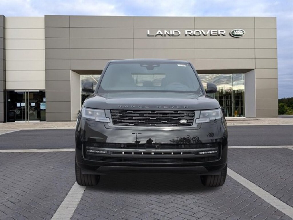 New 2026 Land Rover Range Rover SE SUV