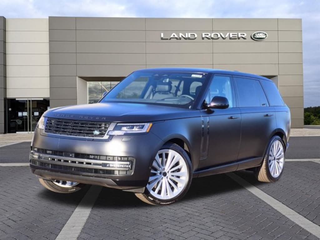 New 2026 Land Rover Range Rover SE LWB 7-Seats / V8 SUV