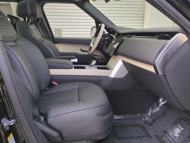 2025 Land Rover Range Rover SV - Photo 27