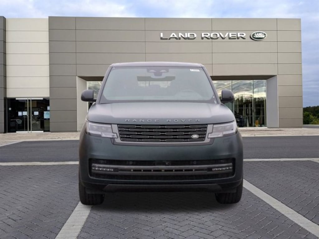New 2025 Land Rover Range Rover SE 530PS SUV