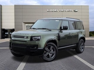 2026 Land Rover Defender 110