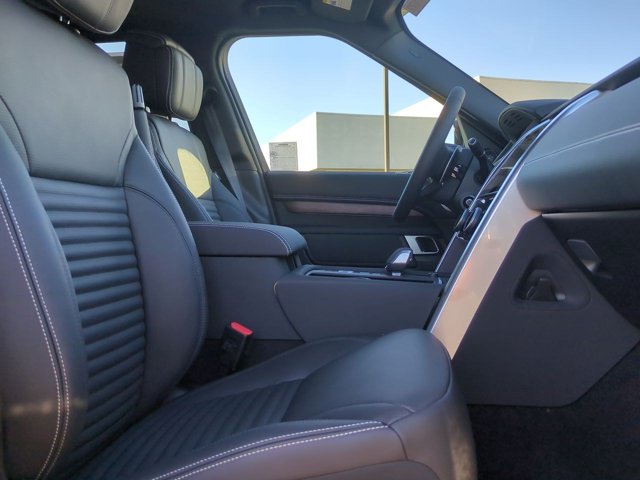 2026 Land Rover Discovery Dynamic SE - Photo 26