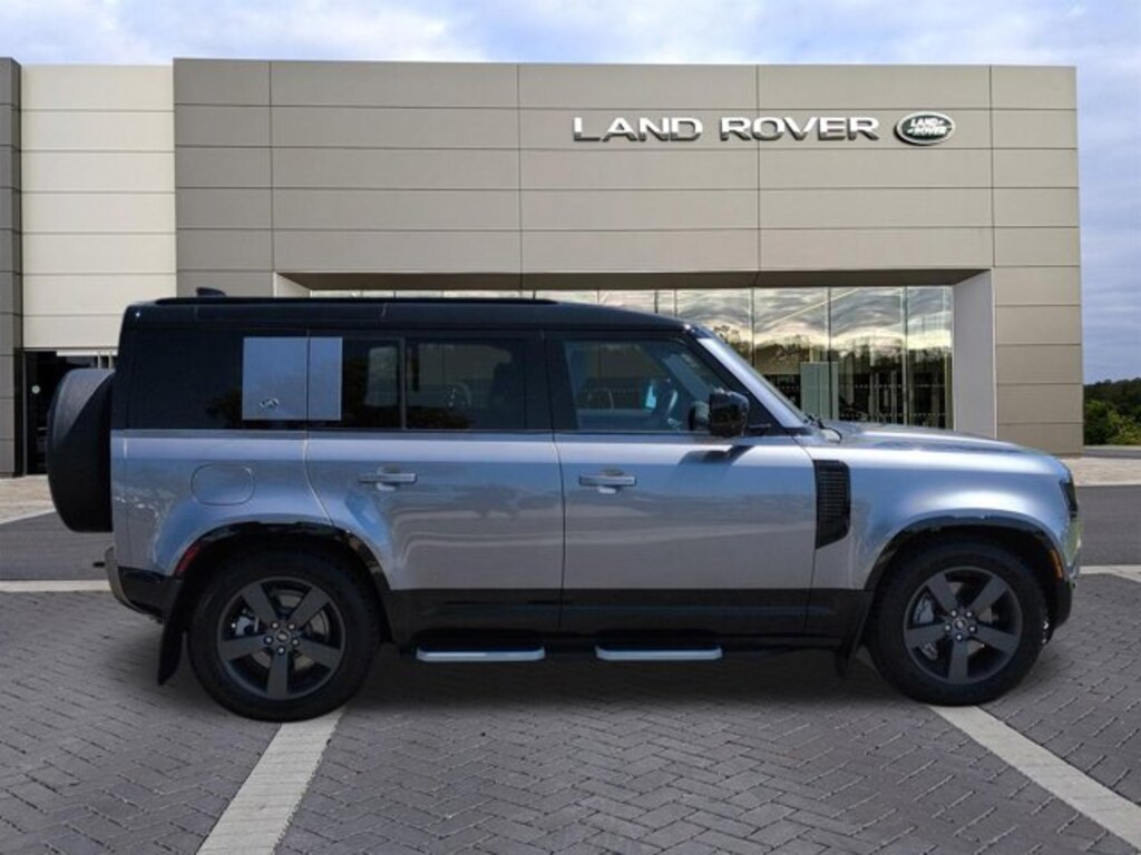 Certified 2023 Land Rover Defender X-Dynamic SE Sport Utility