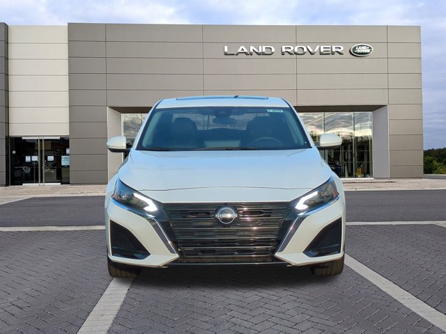 2023 Nissan Altima 2.5 SL photo 2
