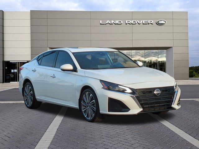 2023 Nissan Altima 2.5 SL photo 3