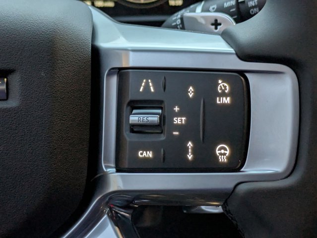 2026 Land Rover Discovery Gemini Edition - Photo 11