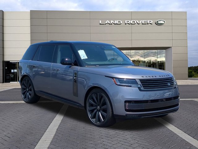 2024 Land Rover Range Rover SV photo 3