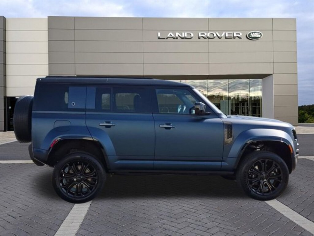 New 2026 Land Rover Defender 110 Octa SUV