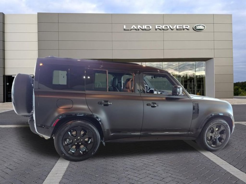 New 2026 Land Rover Defender 110 X-Dynamic SE SUV