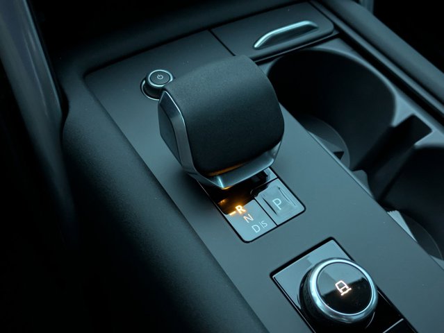 2026 Land Rover Discovery Gemini Edition - Photo 17