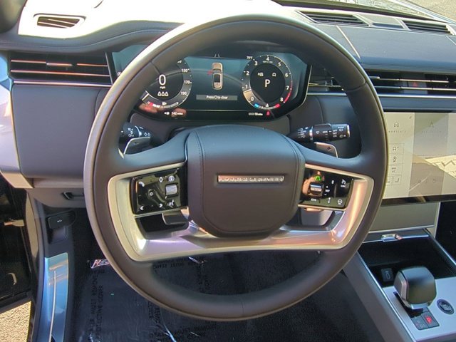 2026 Land Rover Range Rover SV - Photo 10