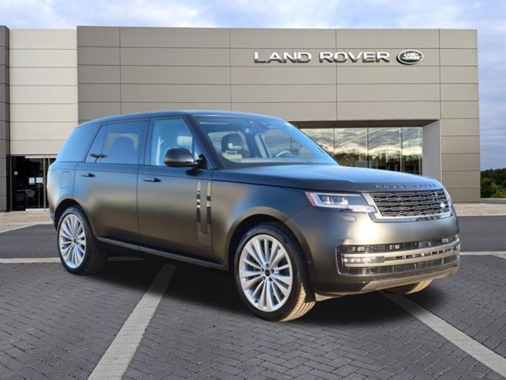 New 2026 Land Rover Range Rover SE LWB 7-Seats / V8 SUV