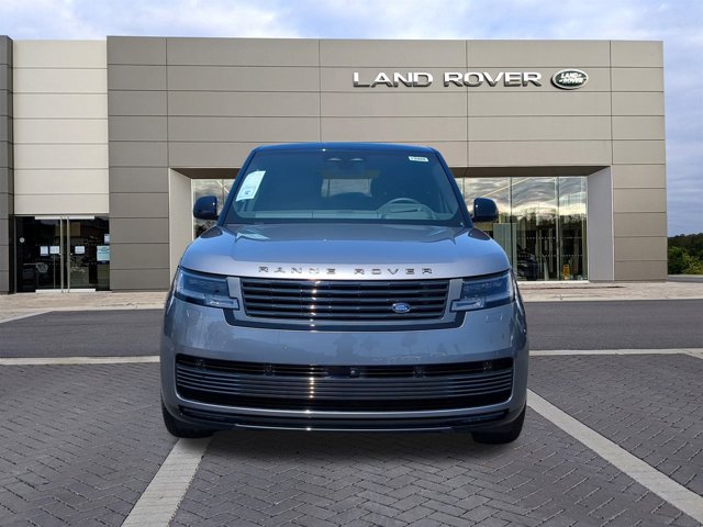 2024 Land Rover Range Rover SV photo 2