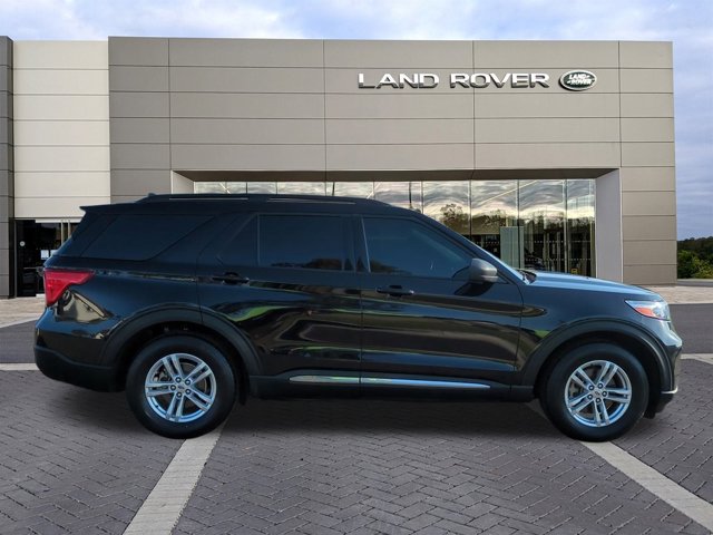2022 Ford Explorer XLT photo 3