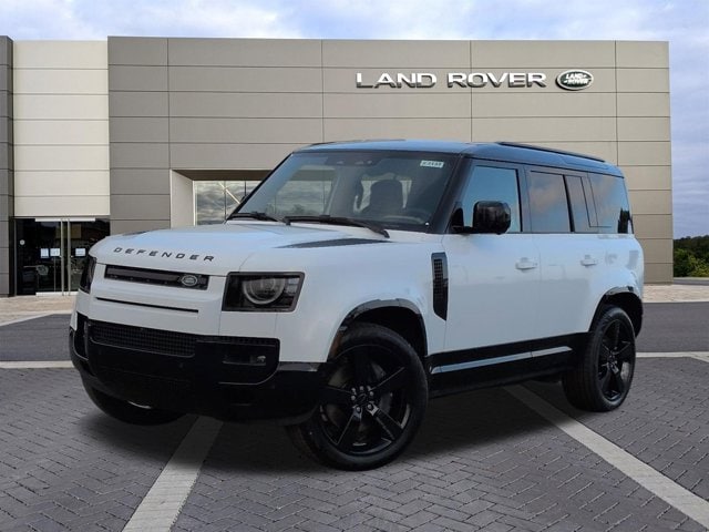 2026 Land Rover Defender 110 X-Dynamic SE P400's photo