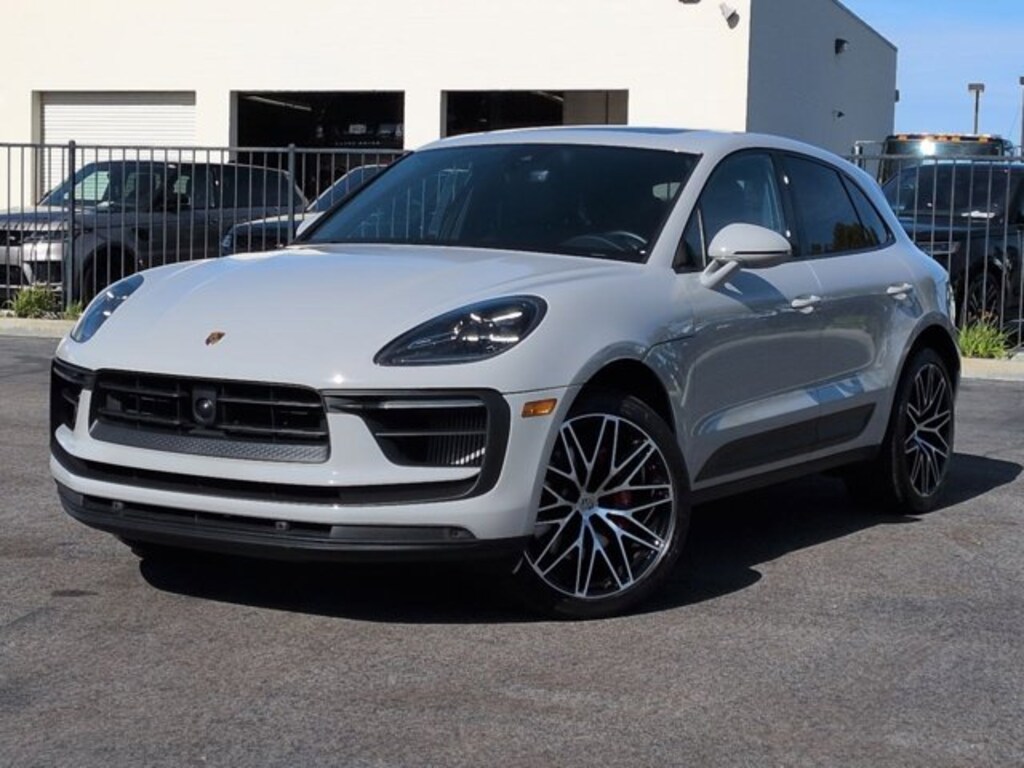 Used 2024 Porsche Macan S Sport Utility