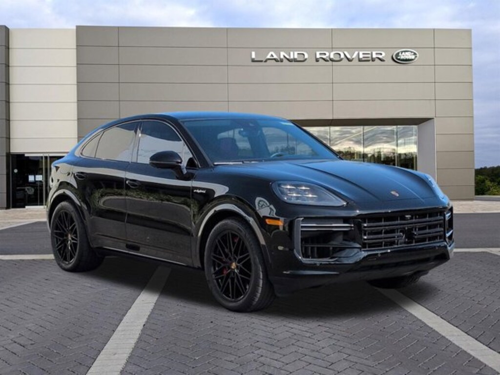 Used 2024 Porsche Cayenne Turbo E-Hybrid Sport Utility