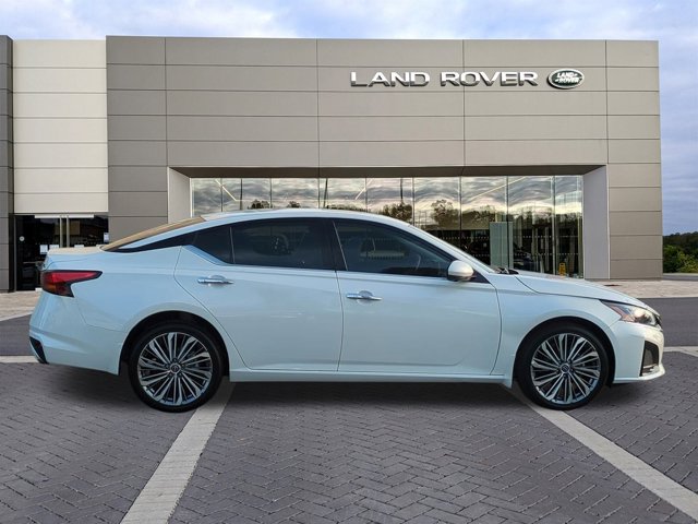 2023 Nissan Altima 2.5 SL photo 4