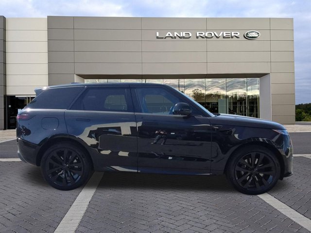 New 2027 Land Rover Range Rover Sport Dynamic SE P530 SUV