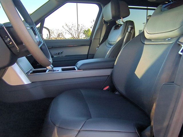 2026 Land Rover Range Rover SV - Photo 20