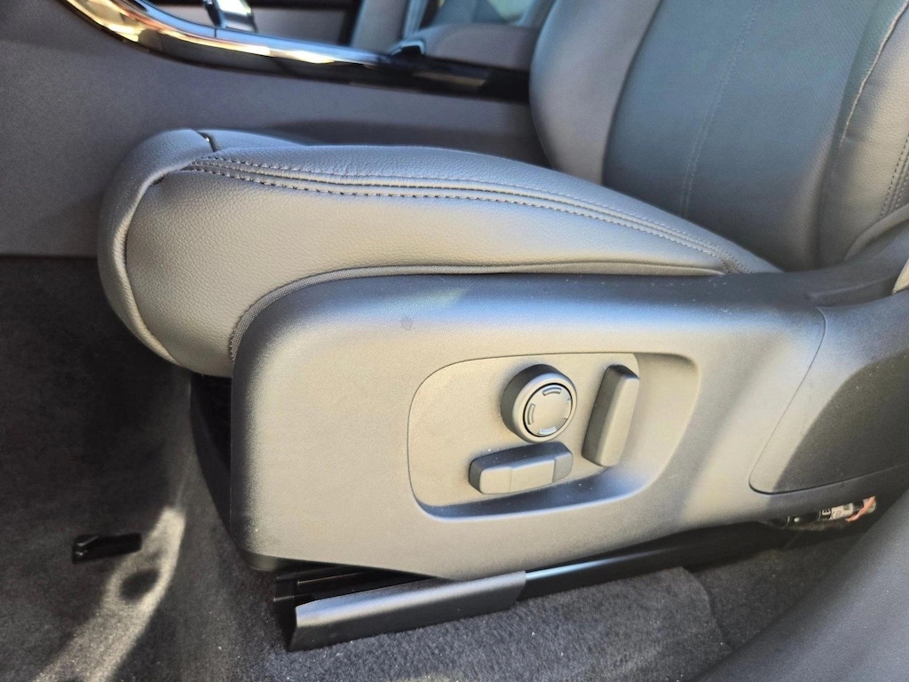 New 2026 Land Rover Range Rover Velar P250 S SUV