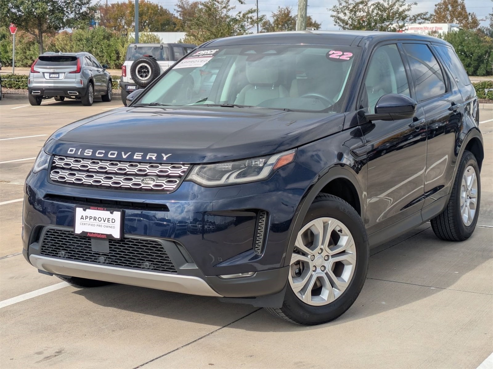 2022 Land Rover Discovery Sport S's photo