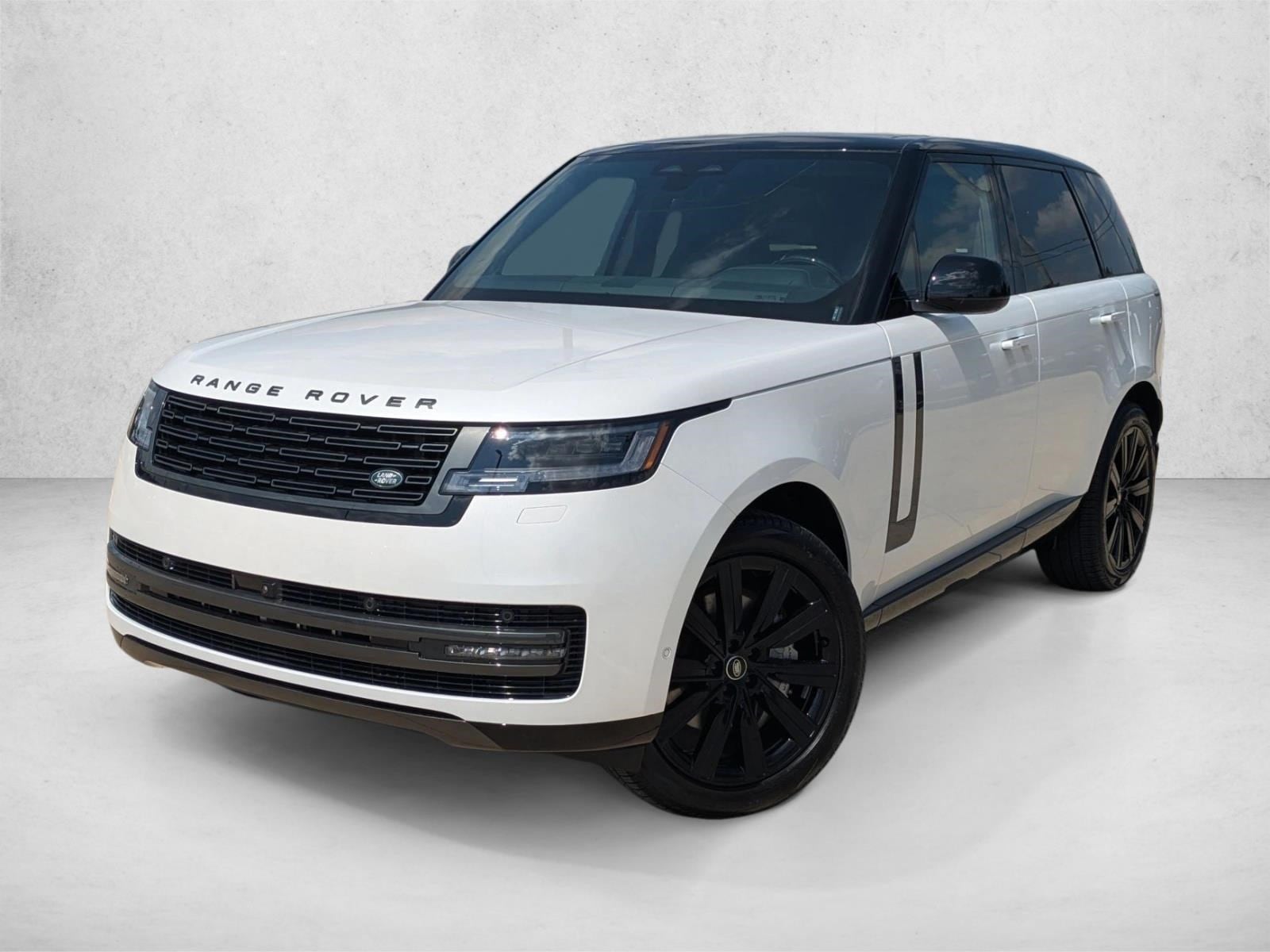 2025 Land Rover Range Rover SE's photo