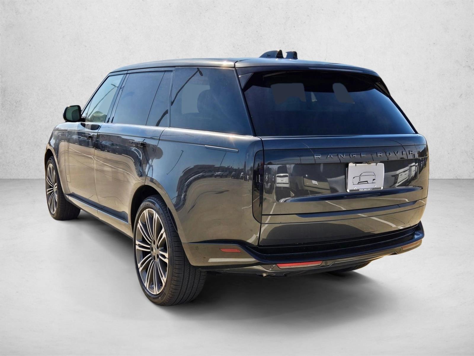 2025 Land Rover Range Rover SE - Photo 9