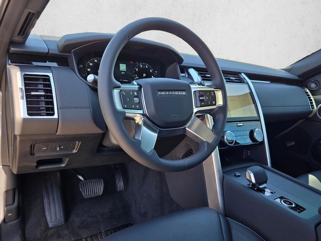 New 2026 Land Rover Discovery S SUV