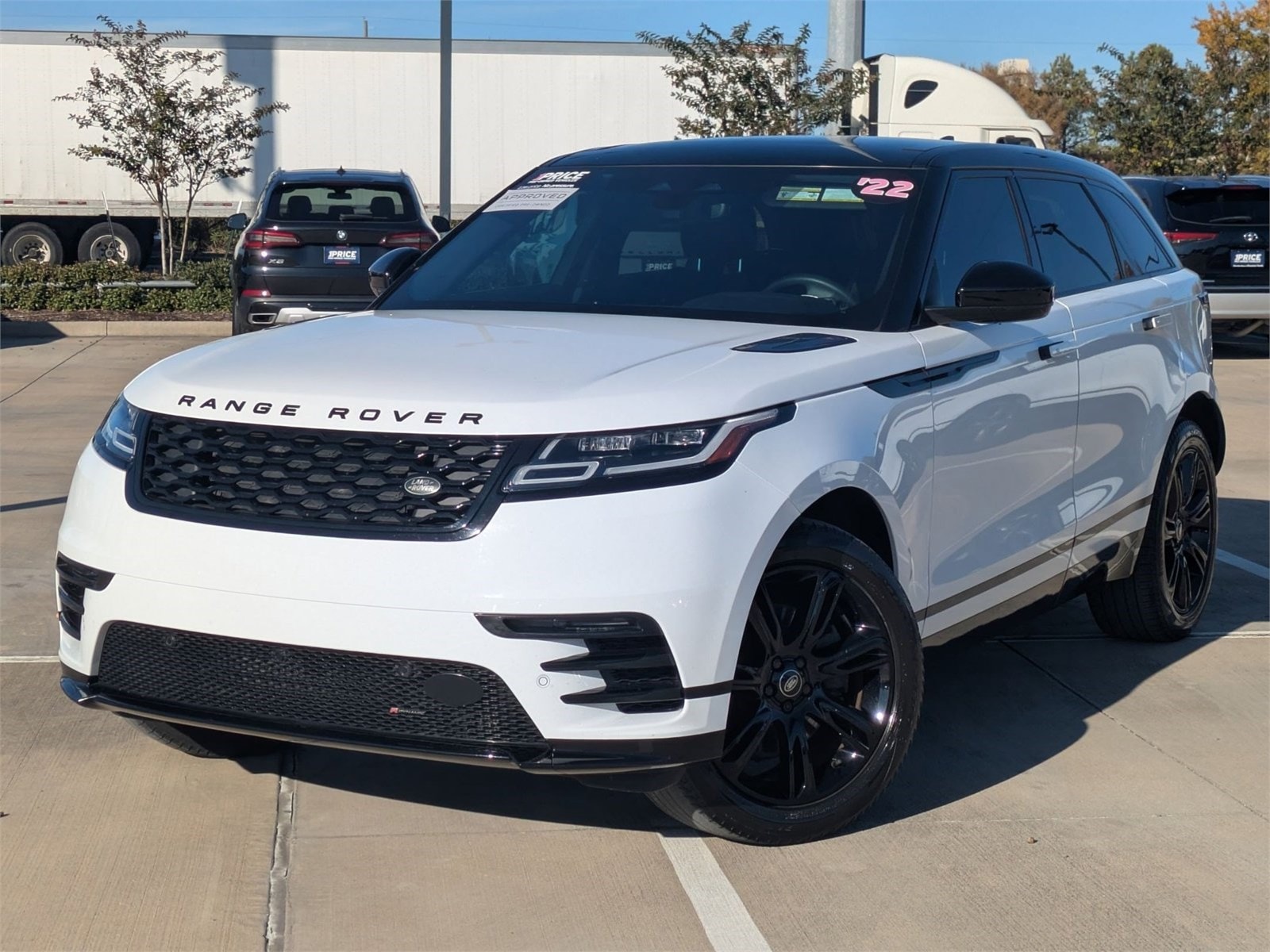 2022 Land Rover Range Rover Velar S's photo