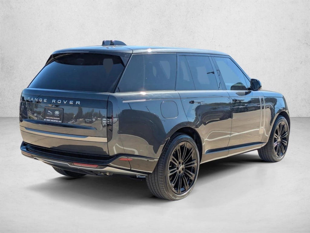 New 2025 Land Rover Range Rover P530 SE SUV