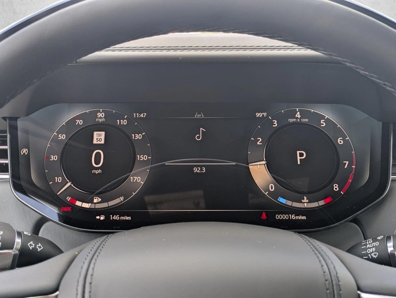 2025 Land Rover Range Rover SE - Photo 11