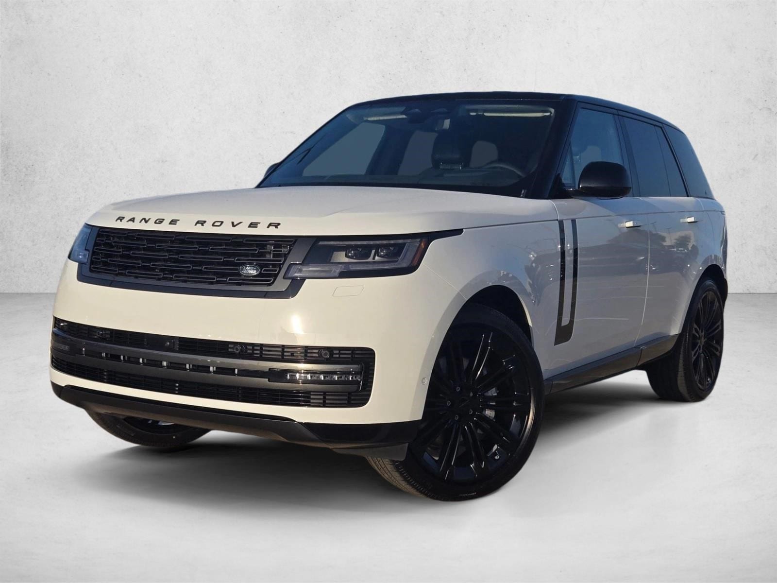 New 2026 Land Rover Range Rover P400 SE