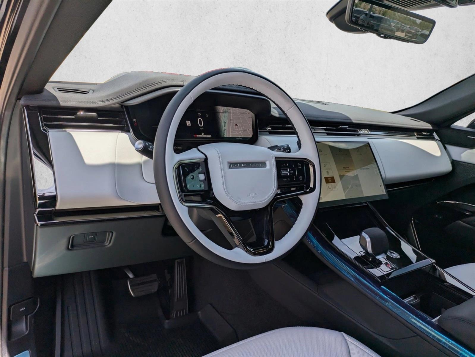 2025 Land Rover Range Rover Sport P530 Dynamic SE photo 3