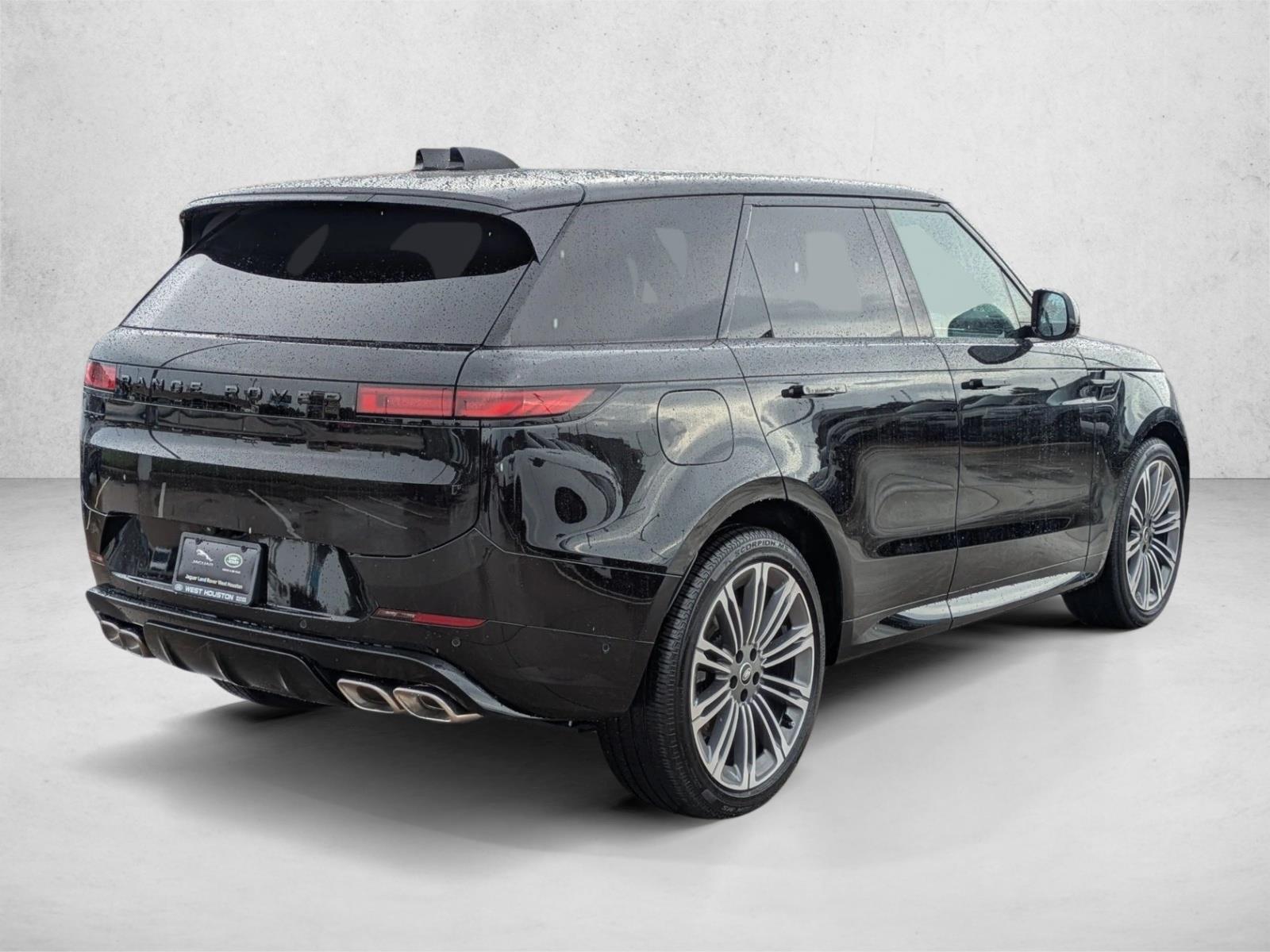 2025 Land Rover Range Rover Sport P530 Dynamic SE photo 2