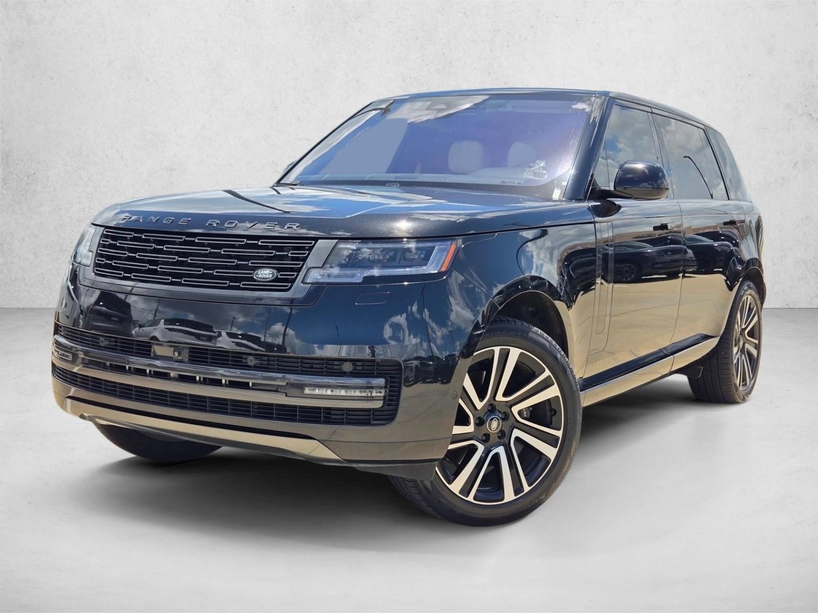 2023 Land Rover Range Rover 3.0 SE LWB 7's photo