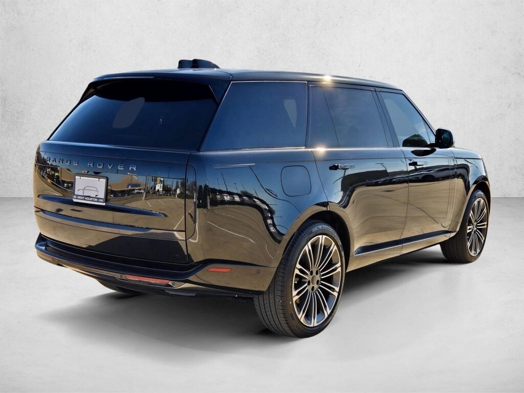 New 2026 Land Rover Range Rover P400 SE 7 Seat SUV