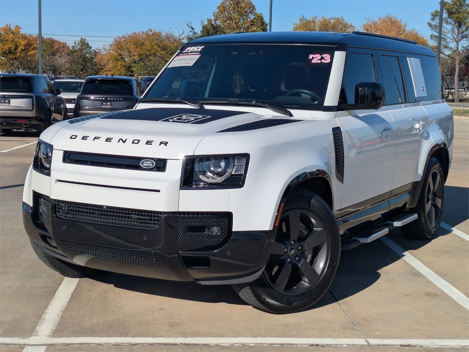 2023 Land Rover Defender X-Dynamic SE's photo